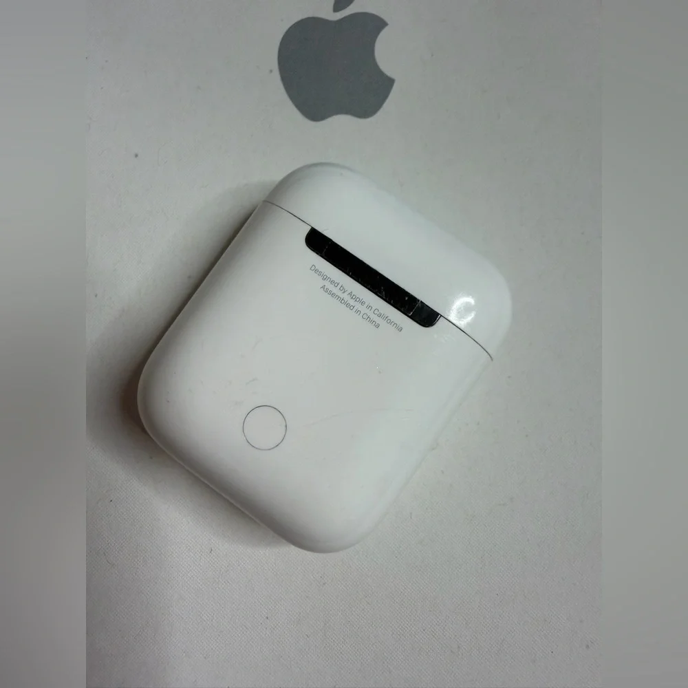 Air pods headphones - Picture 2 of 6